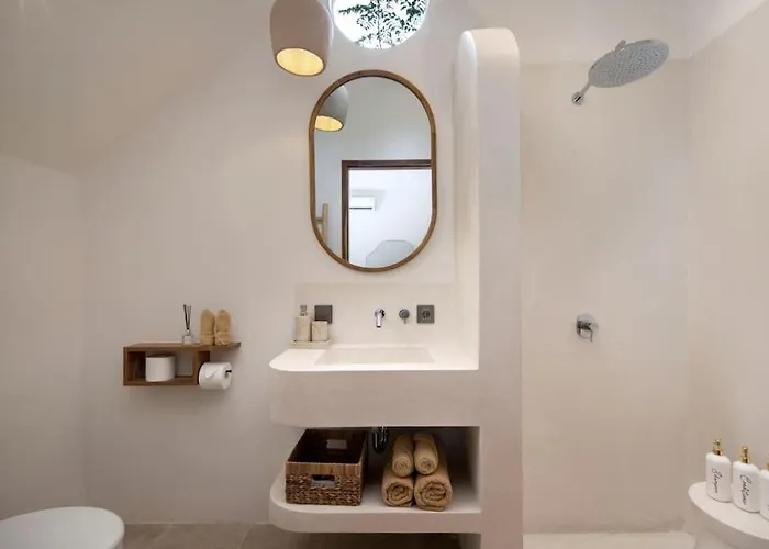 ヴィラ Gorgeous Amika 2 Beds With Rooftop