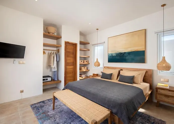 Gorgeous Amika 2 Beds With Rooftop *